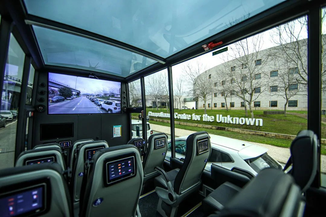 Sightseeing Bus